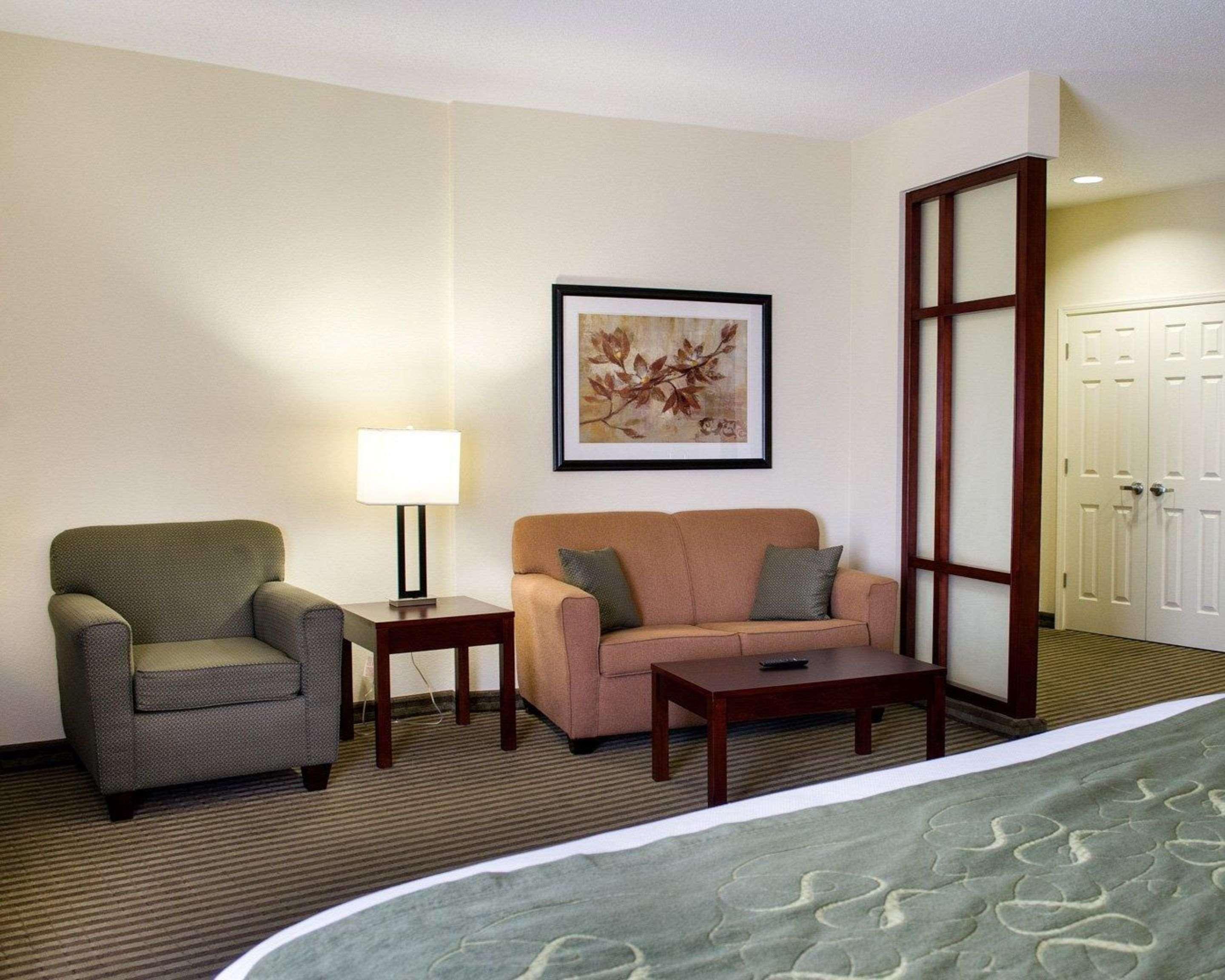 Comfort Suites Greenwood Exteriér fotografie