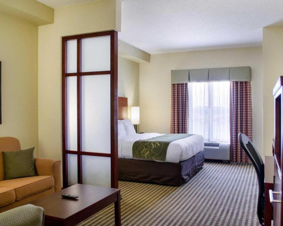 Comfort Suites Greenwood Exteriér fotografie