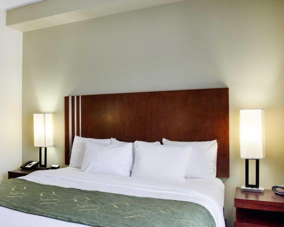 Comfort Suites Greenwood Exteriér fotografie