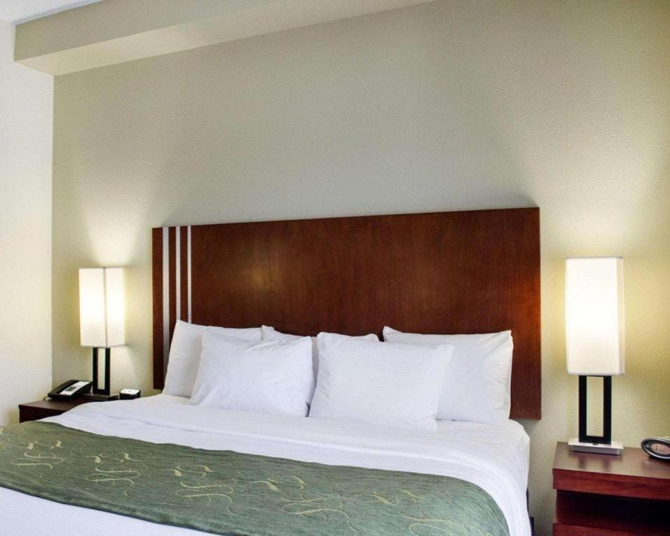 Comfort Suites Greenwood Exteriér fotografie