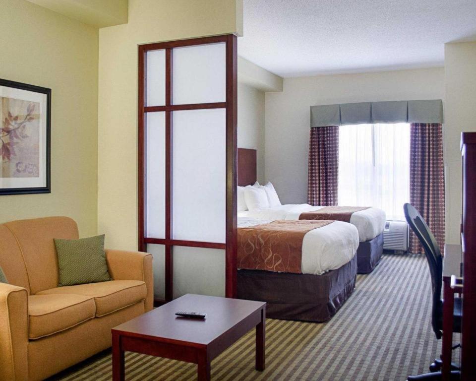 Comfort Suites Greenwood Exteriér fotografie