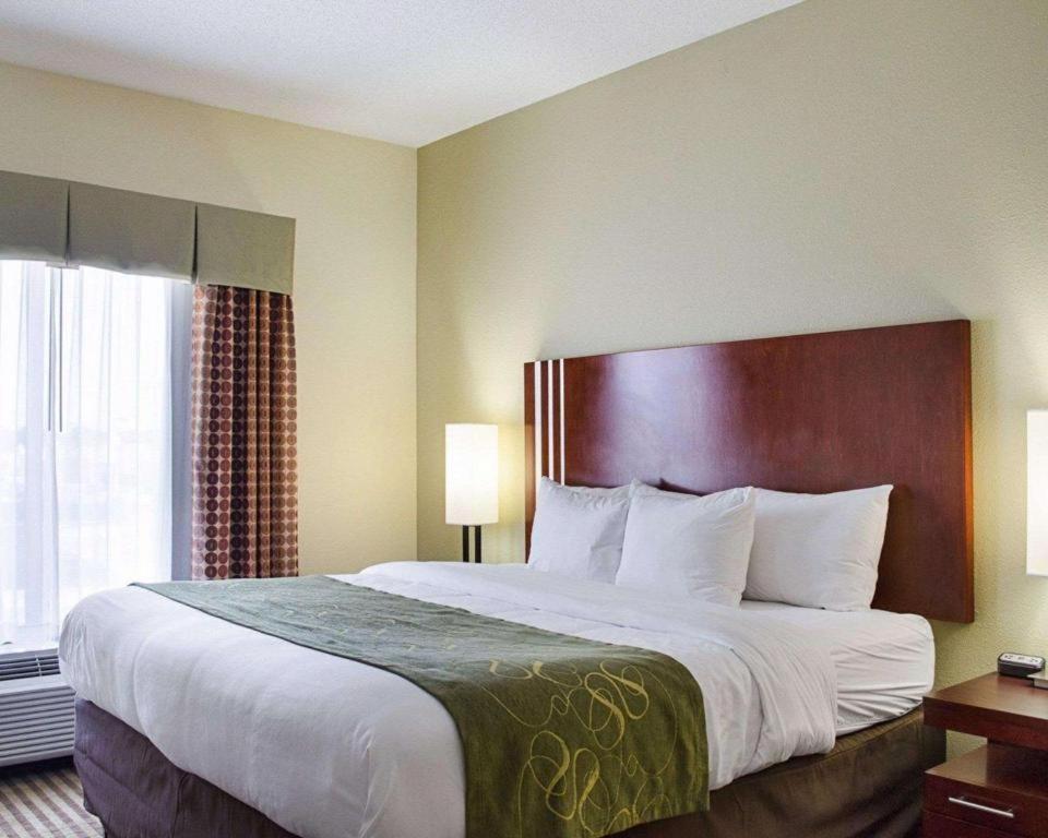 Comfort Suites Greenwood Exteriér fotografie